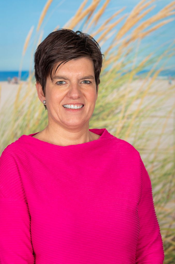 Christine Burbitz Christine Burbitz